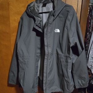 The North Face Women's Charcoal Windbteaker